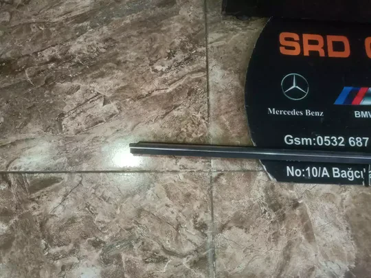 BMW E92 E93 Kapı Çıtası Çıkma Orjinal 7119079