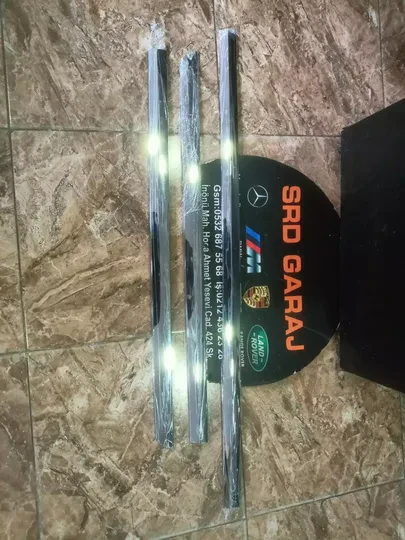 BMW F01 F02 G11 G12 Kapı Çıtaları
