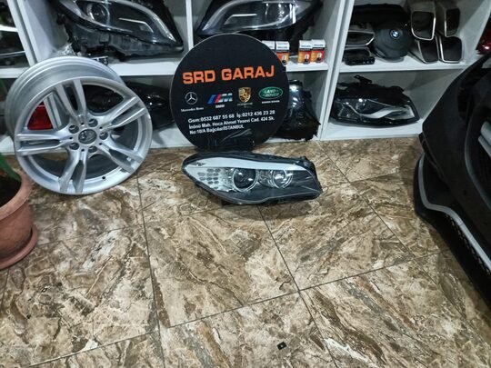 BMW F10 5 Serisi Far