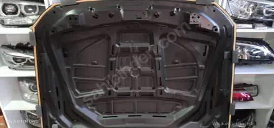 BMW F10 F11 5.20 5.25 5.30 5.40 Ön Kaput