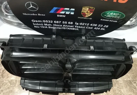 BMW F10 F11 F18 Ön Panel Hava Kanalı Maskesi