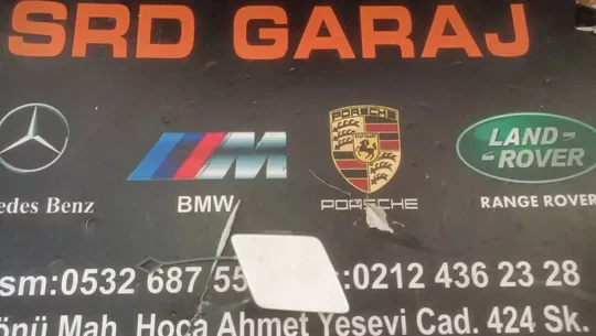 BMW F10 F11 Ön Tampon Çeki Demir Kapağı 7332838