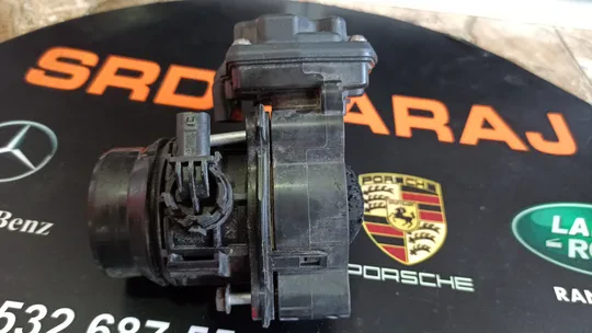 BMW F10 F20 F30 Gaz Kelebeği 8512452
