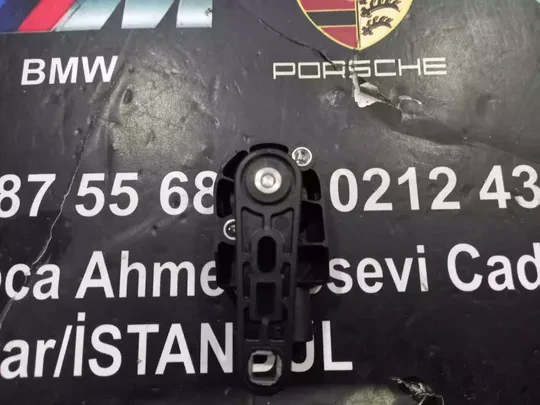 BMW F10 F30 Yükseklik Seviye Sensörü 37146870000