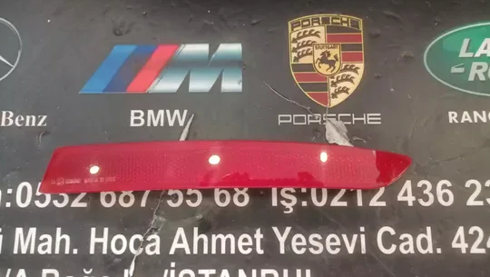 BMW F10 LCI Sağ Reflektör 7318556