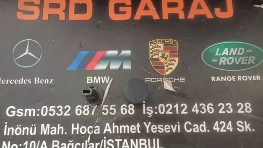 BMW F20 F30 F32 F36 Radyatör Üst Braketi 7596922