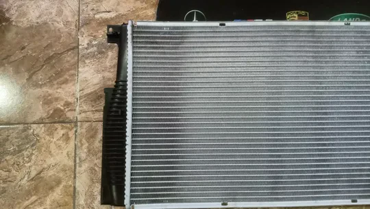 BMW F20 F36 N13 N47 N47N B37 B47 Su Radyatörü 7600516