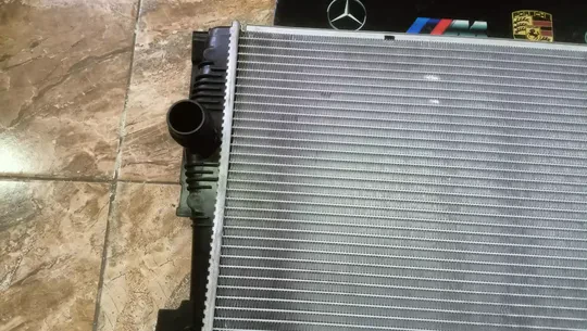 BMW F20 F36 N13 N47 N47N B37 B47 Su Radyatörü 7600516