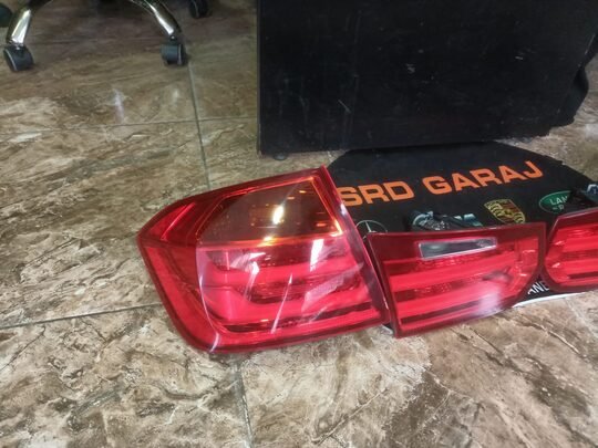 BMW F30 2012-15 Sağ Sol İç Dış Çıkma Stop 7372783 7372784 7371111 7371112