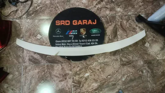 BMW F30 M4 Bagaj Spoileri