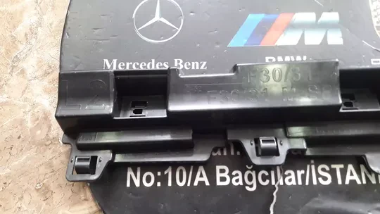 BMW F30 Marşpiyel Braketi 7256915