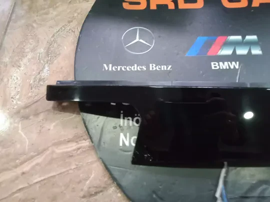 BMW F30 Sağ Arka Kapı Kaplaması 7263380