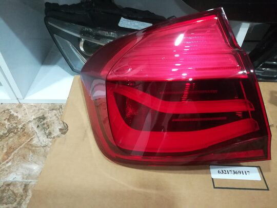BMW F30 Sağ Sol LED Stop 2SD012147 63217369117