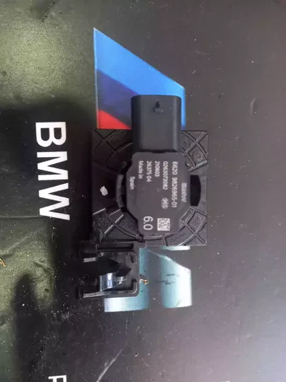BMW F40 G20 G30 LCI Park Sensörü 0263073082