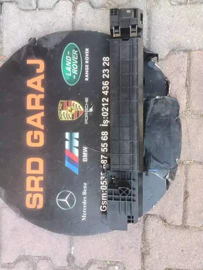 BMW F82 M4 Radyatör Braketi Sıfır Orjinal 7848787