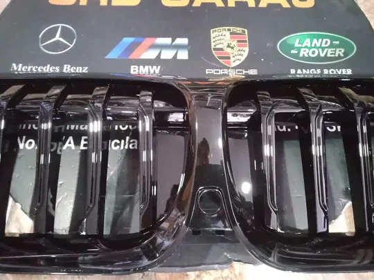 BMW G20 2019- Piano Siyah Kameralı Panjur 8072086