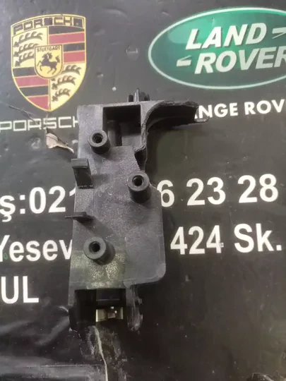 BMW G20 G22 Hava Kanalı Braketi 1148807 1148808