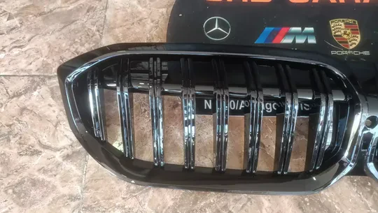 BMW G20 LCI Siyah Kameralı Panjur