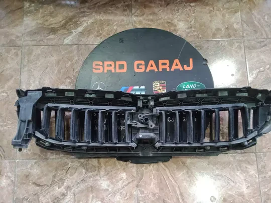 BMW G20 Ön Panjur Ve Maske Set Motorlu