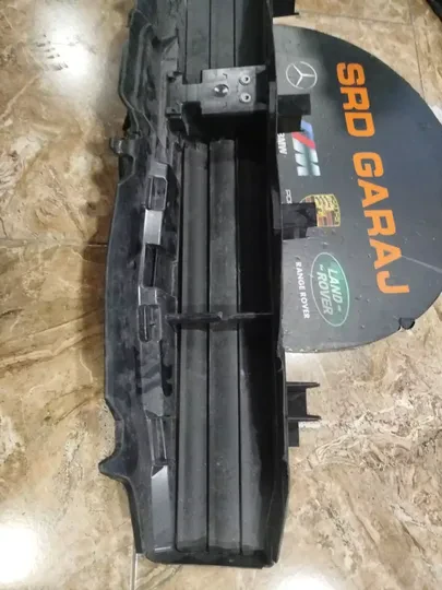 BMW g22 g23 Alt Maske Hava Kanalı Motoru Üstünde 5a1e916-02 8071320