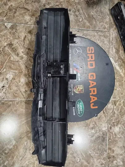 BMW g22 g23 Alt Maske Hava Kanalı Motoru Üstünde 5a1e916-02 8071320