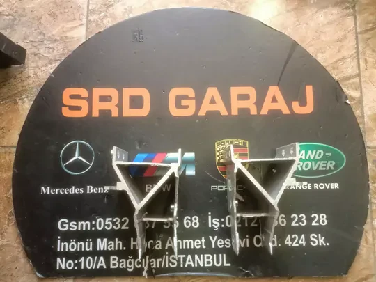 BMW G30 G11 Sağ Sol Tampon Demiri Ayağı 7357216 7357215