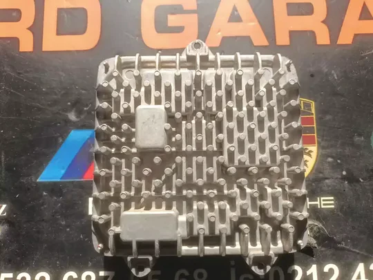 BMW G30 LCI Dönüşüm Far Beyni Çıkma