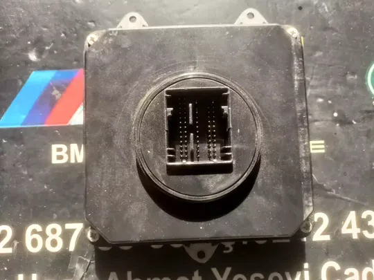 BMW G30 LCI Dönüşüm Far Beyni Çıkma