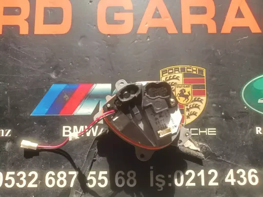 BMW G30 LCI Dönüşüm Far Sinyal Modülü Çıkma