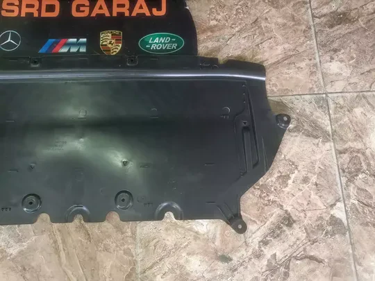 BMW G30+LCİ G11+LCİ Motor Alt Muhafaza 7340168
