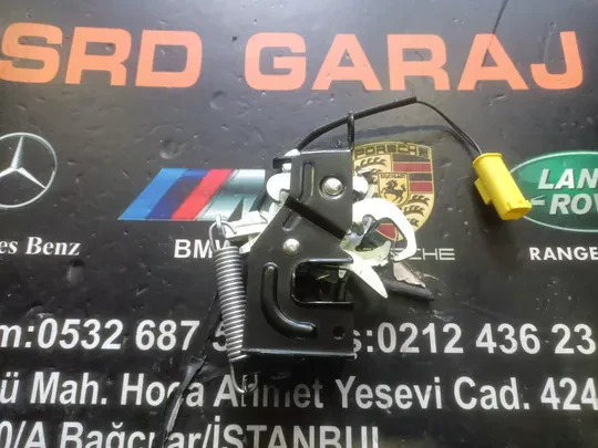 BMW G30+LCİ Sağ Kaput Kilidi Aktif Yaya Korumalı 7347411