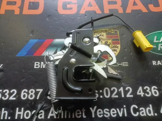 BMW G30+LCİ Sağ Kaput Kilidi Aktif Yaya Korumalı 7347411
