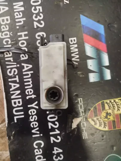 BMW İX3 G01 G02 Alt Hava Kanalı Çıkma Motoru 5a180e3-01