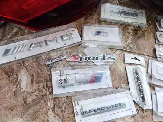 BMW Mercedes Mini Cooper Range Rover Arma Logo Tip Yazısı