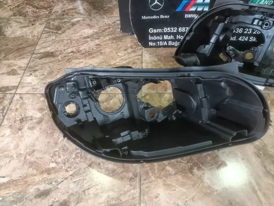 BMW X1 E84 2009-11 Sağ Sol Halojen Far Kasası