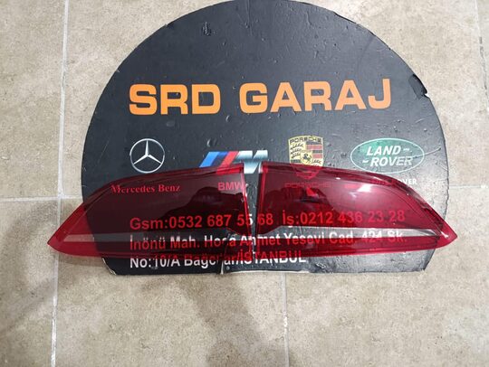 BMW X1 F48 2015- Sağ Sol İç Stop Camı