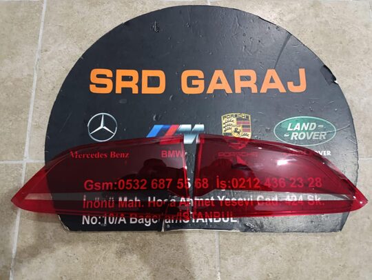 BMW X1 F48 2015- Sağ Sol İç Stop Camı