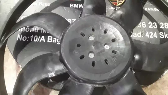 BMW X1 Mini Cooper F55 Fan 7636070
