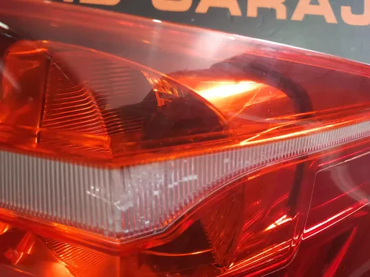 BMW X3 F25 Sağ Dış Stop 7217312