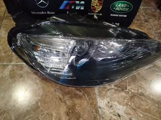 BMW X6 E71 Sağ Zenon Far Tek Beyinli
