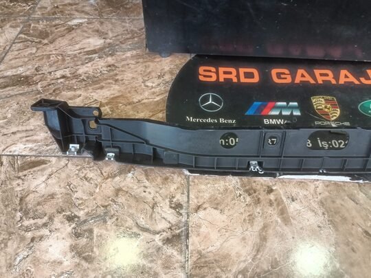BMW Z4 G29 Ön Tampon Braketi Sıfır Orjinal 7436861