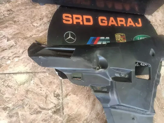 BMW Z4 G29 Sol Tampon İç Braketi Çıkma Orj 8069747