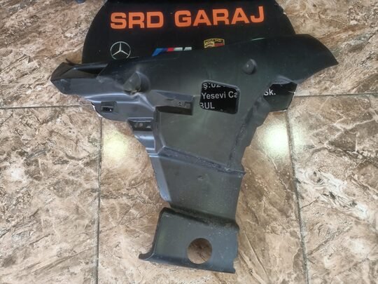 BMW Z4 G29 Sol Tampon İç Braketi Çıkma Orj 8069747