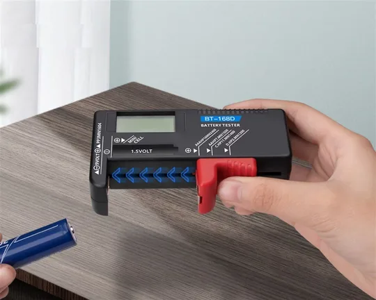 BT-168D LCD Ekranlı Dijital Pil Kapasite Ölçüm Test Cihazı