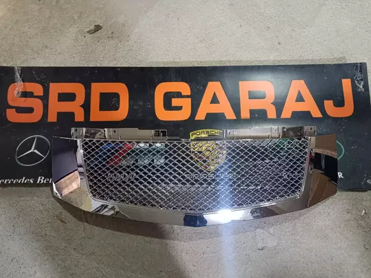 Cadillac Escalade Krom Bentley Tip Panjur 2007-14