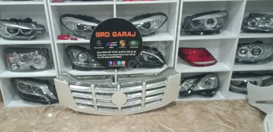 Cadillac Escalade Ön Panjur