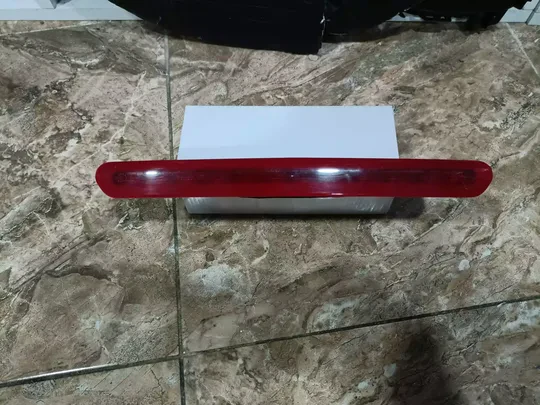 Chevrolet Camaro Bagaj Üçüncü Stop Lambası
