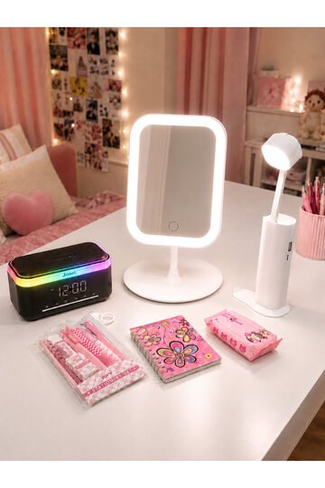 Elieldam Doğum Günü, Özel Gün Hediyesi Alarmlı Saat Hoparlör, Makyaj Aynası, Powerbank'lı Masa Lambası, Kalem Seti, Defter ve Islak Mendil 6'lı Hediye