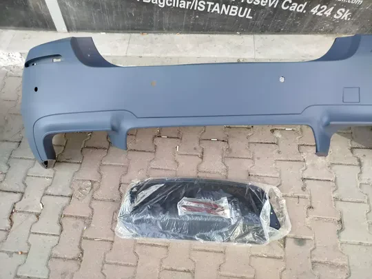 F10 M5 Arka Tampon Dolu Sıfır Yns Reflektör Difüzör İçin De 8048594