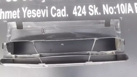 F20 F30 Radyatör Alt Bakaliti 7255414